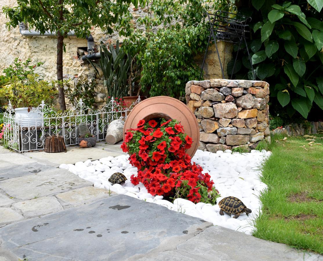 Studios Asteria Loutra Edipsou  Exterior photo